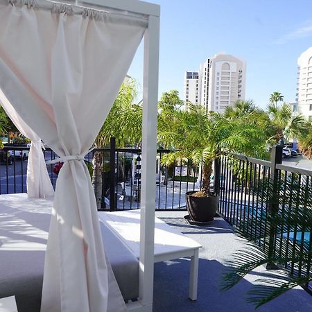 Ivory Sands Beach Suites Клеруотер-Бич Экстерьер фото